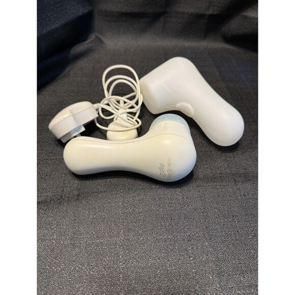 Clarisonic Mia 2 Facial Cleansing Device & Charger & Travel Case NO BRUSH - Picture 1 of 2